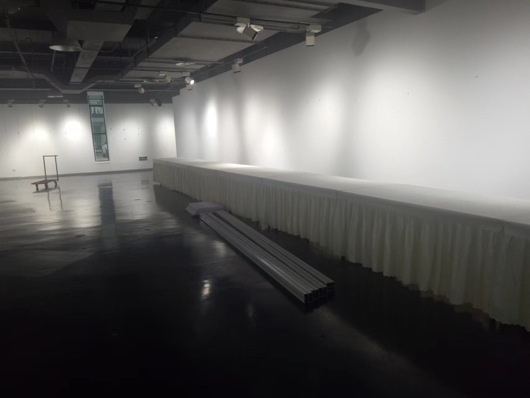 德陽市大型活動展板租賃搭建與專業(yè)平面設計一體化服務